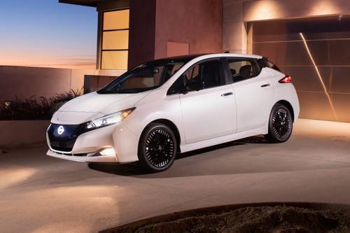 2025 Nissan LEAF SV PLUS 4dr Hatchback Exterior Shown