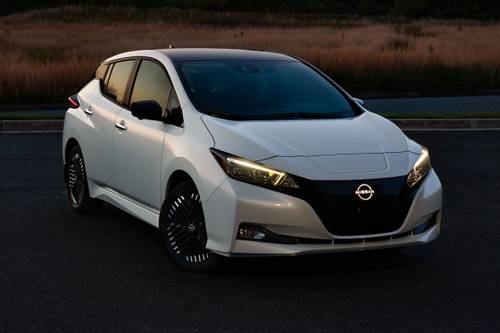 2025 Nissan LEAF SV PLUS 4dr Hatchback Exterior Shown