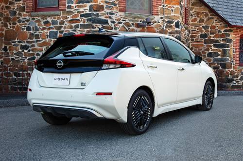 2025 Nissan LEAF SV PLUS 4dr Hatchback Exterior