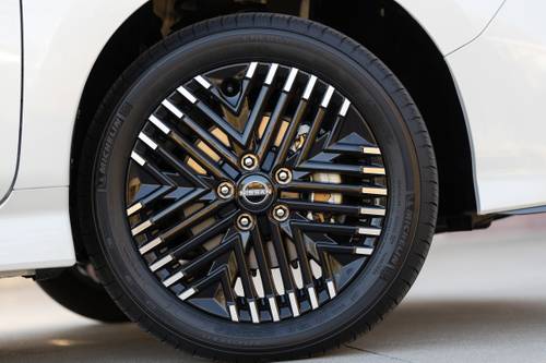2025 Nissan LEAF SV PLUS 4dr Hatchback Wheel