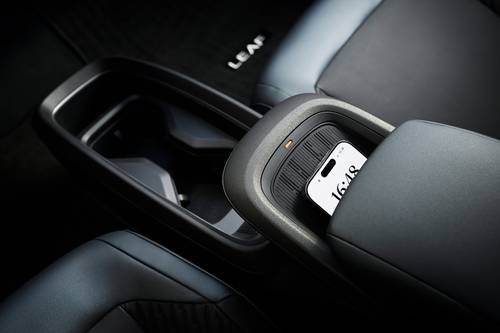 2026 Nissan LEAF Platinum+ 4dr Hatchback Interior Detail