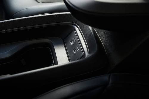 2026 Nissan LEAF Platinum+ 4dr Hatchback Interior Detail