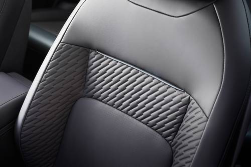 2026 Nissan LEAF Platinum+ 4dr Hatchback Interior Detail