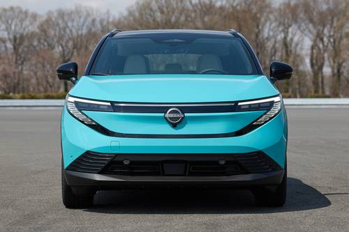 2026 Nissan LEAF Platinum+ 4dr Hatchback Exterior