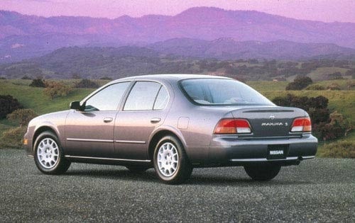 1999 Nissan Maxima 4 Dr GXE Sedan