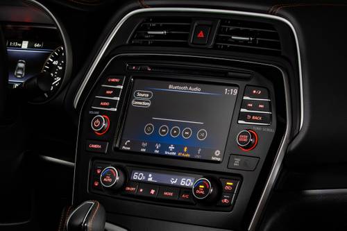 2022 Nissan Maxima 3.5 SR Sedan Center Console