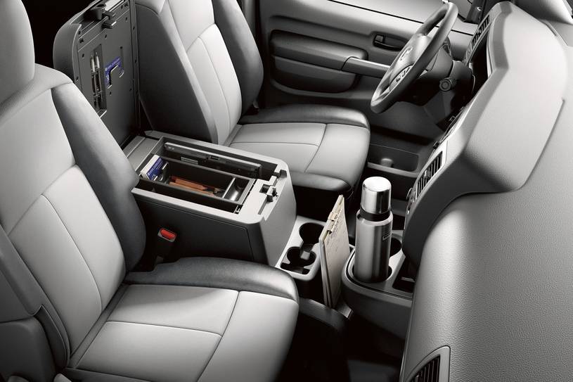 nissan nv passenger interior