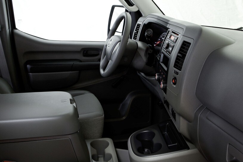 2012 Nissan NV Pictures - 209 Photos | Edmunds