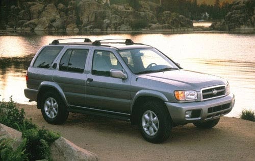 1999 Nissan Pathfinder SUV