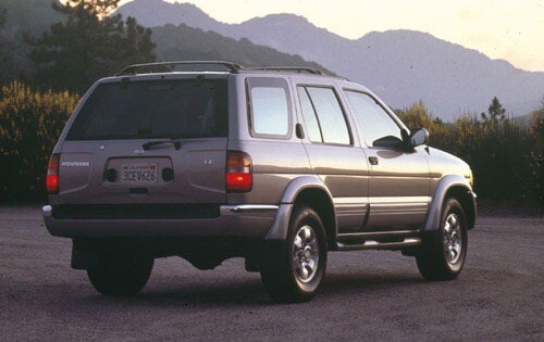 1999 Nissan Pathfinder 4 Dr LE 4WD Wagon