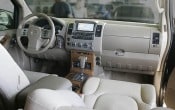 2006 Nissan Pathfinder LE Interior