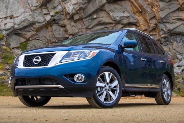 The 2015 Nissan Pathfinder The 2015 Nissan Pathfinder