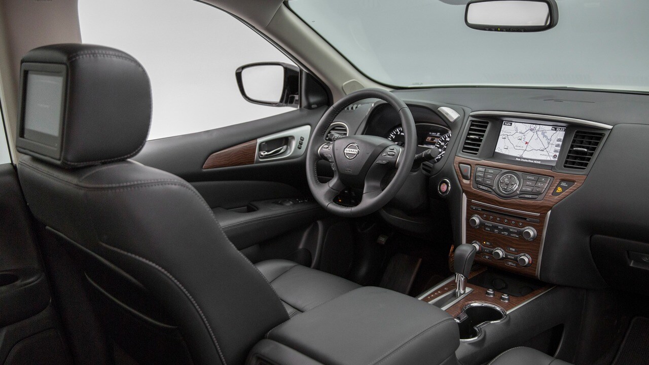 Used 2017 Nissan Pathfinder For Pricing Features Edmunds
