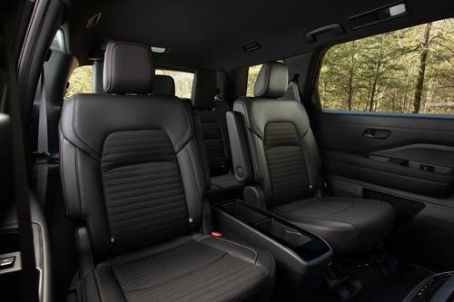 2025 Nissan Pathfinder Rock Creek 4dr SUV Interior