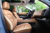 2026 Nissan Pathfinder Platinum 4dr SUV Interior