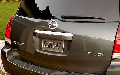 2008 Nissan Quest 3.5 SL Rear Badging