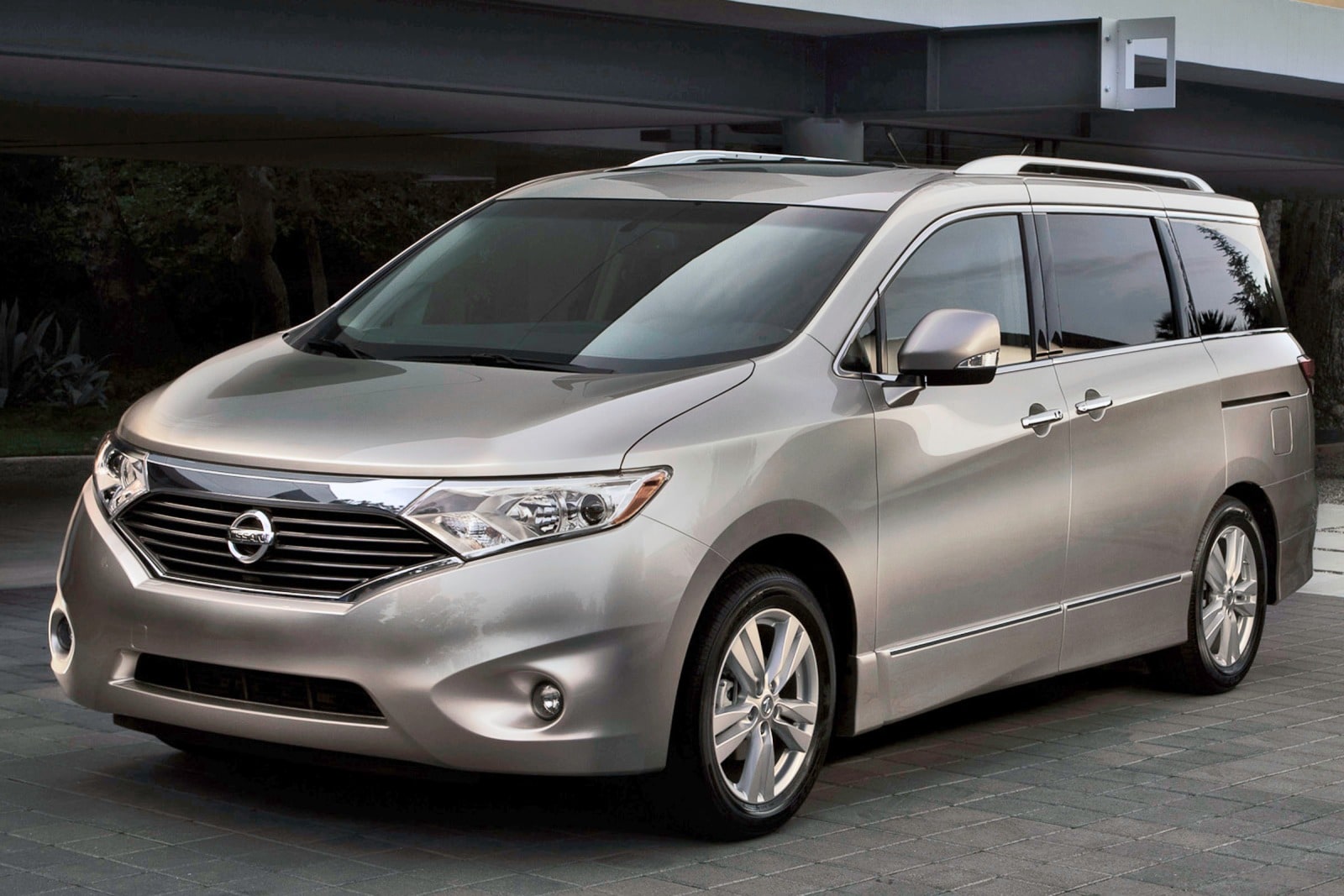 2015 Nissan Quest Review Ratings Edmunds [ 1067 x 1600 Pixel ]