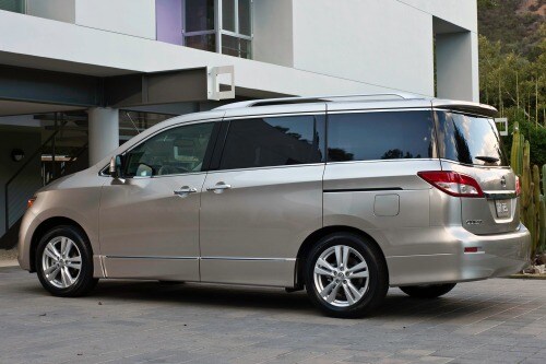 2014 Nissan Quest SV Passenger Minivan Exterior