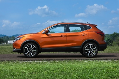 2017 Nissan Rogue Sport SL 4dr SUV Exterior Shown