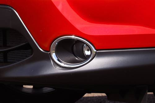 Nissan Rogue Sport SL 4dr SUV Fog Light Detail