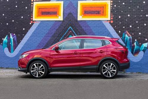 Nissan Rogue Sport SL 4dr SUV Profile Shown
