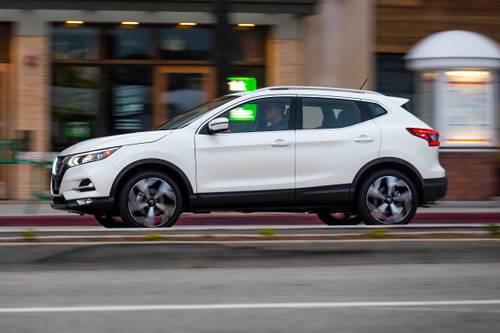 Nissan Rogue Sport SL 4dr SUV Profile Shown
