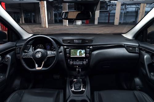 2022 Nissan Rogue Sport SL 4dr SUV Dashboard Shown