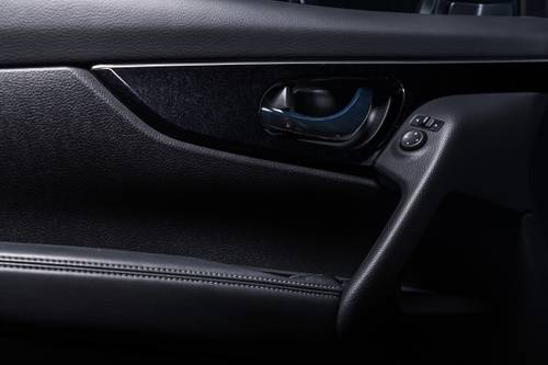 2022 Nissan Rogue Sport SL 4dr SUV Interior Detail