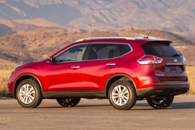 Used 2016 Nissan Rogue S Suv Review Ratings Edmunds 2016 Nissan Rogue Sv 4dr Suv Exterior Shown