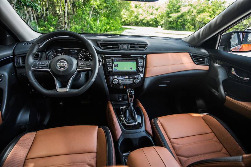 2018 Nissan Rogue Interior Pictures