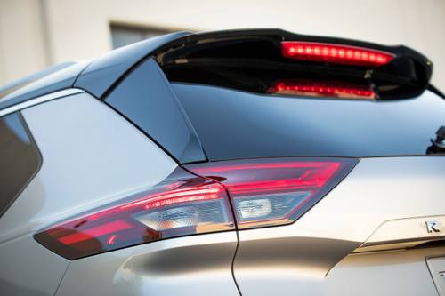 Nissan Rogue Platinum 4dr SUV Exterior Detail