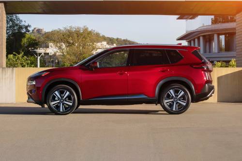 Nissan Rogue Platinum 4dr SUV Profile Shown