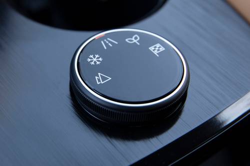 2023 Nissan Rogue Platinum 4dr SUV Aux Controls