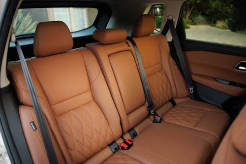 2025 Nissan Rogue Platinum 4dr SUV Interior Detail
