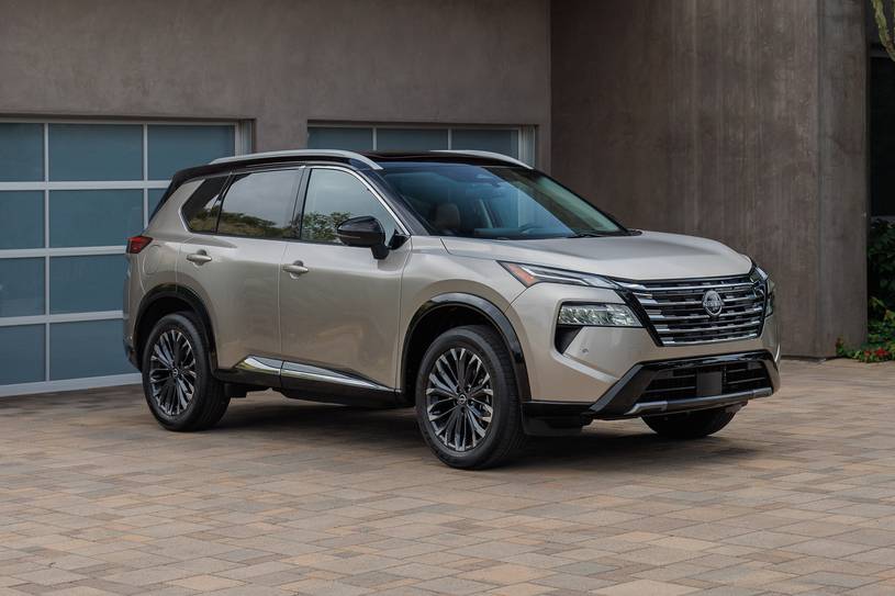 2026 Nissan Rogue Platinum 4dr SUV Exterior Shown