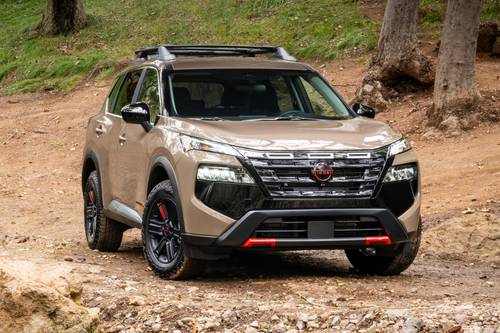 2026 Nissan Rogue Rock Creek 4dr SUV Exterior
