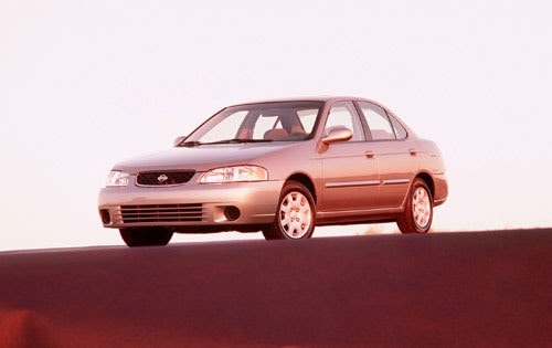 2000 Nissan Sentra Sedan