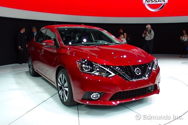 Nissan Los Angeles >> Refreshed 2016 Nissan Sentra Debuts at 2015 Los Angeles Nissan Los Angeles >> Refreshed 2016 Nissan Sentra Debuts at 2015 Los Angeles