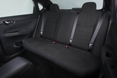 2017 Nissan Sentra Pictures 164 Photos Edmunds 2017 Nissan Sentra Nismo Sedan Rear Interior