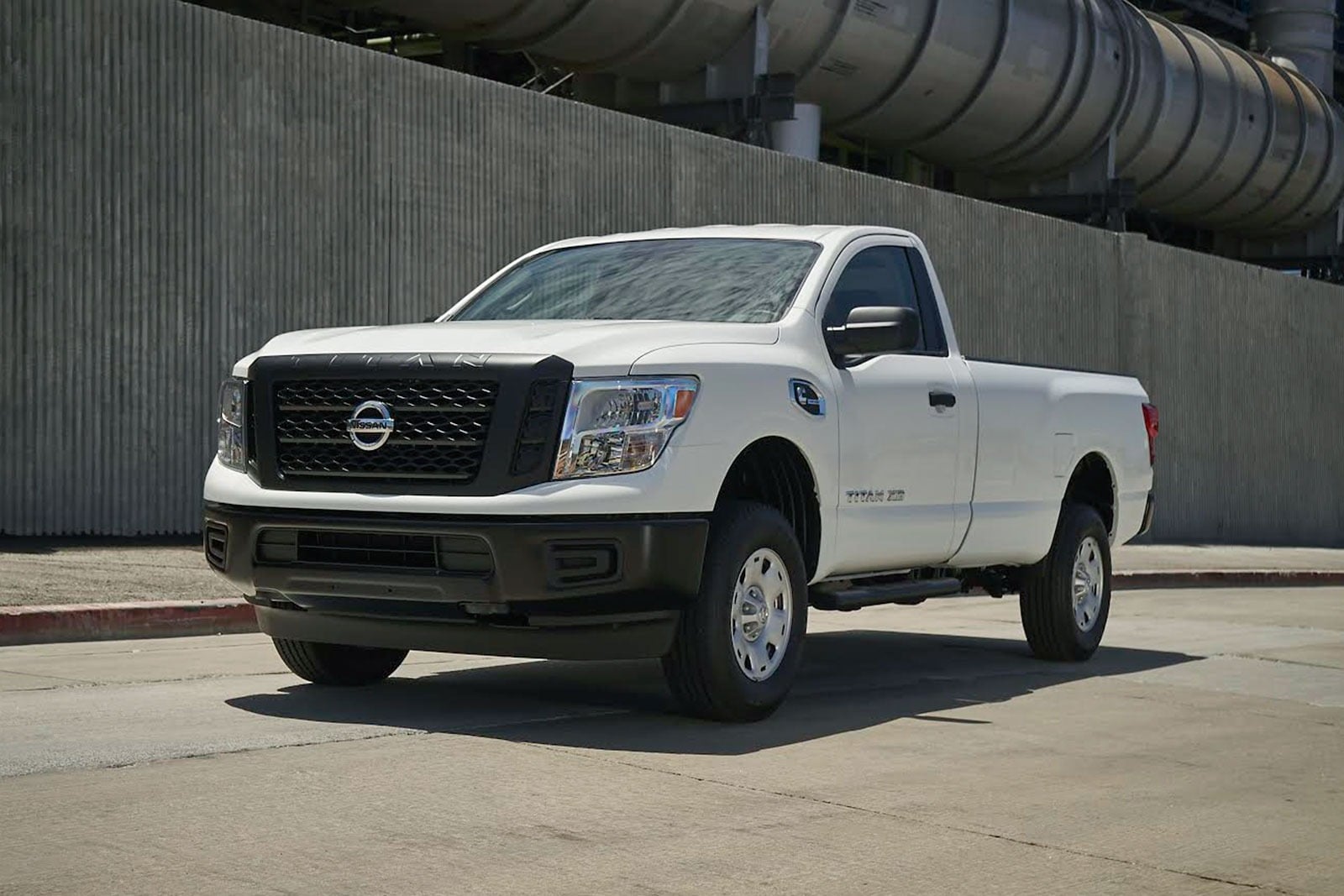 2017 Nissan Titan XD Review & Ratings | Edmunds