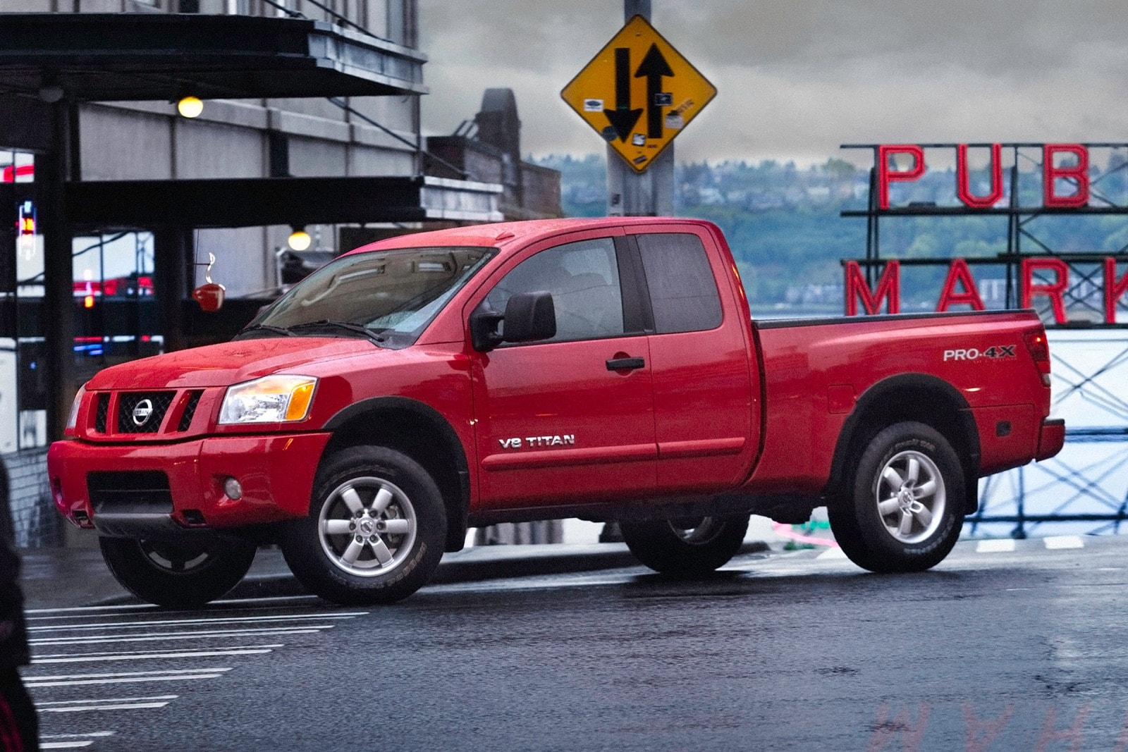 2013 Nissan Titan Review Ratings Edmunds