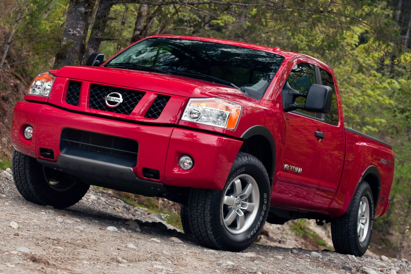 2013 Nissan Titan Review Ratings Edmunds
