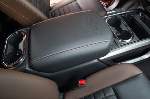2017 Nissan Titan Platinum Reserve Crew Cab Pickup Interior Detail