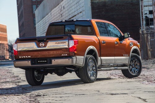 2017 Nissan Titan Platinum Reserve Crew Cab Pickup Exterior