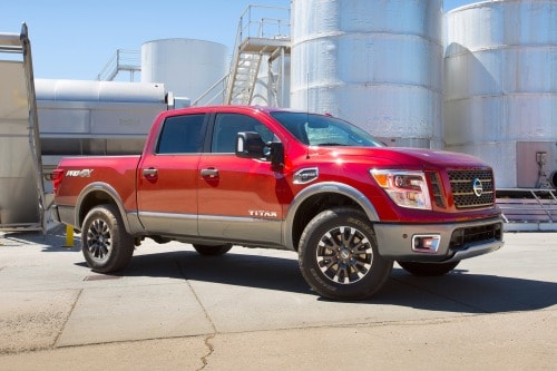 2017 Nissan Titan PRO-4X Crew Cab Pickup Exterior