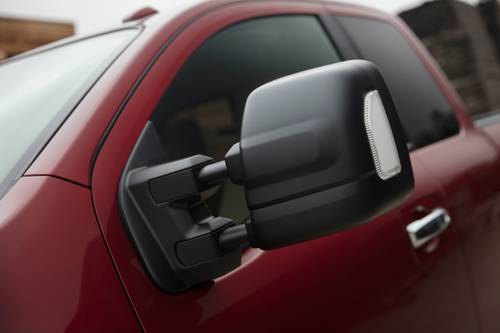 2017 Nissan Titan SV Extended Cab Pickup Exterior Detail