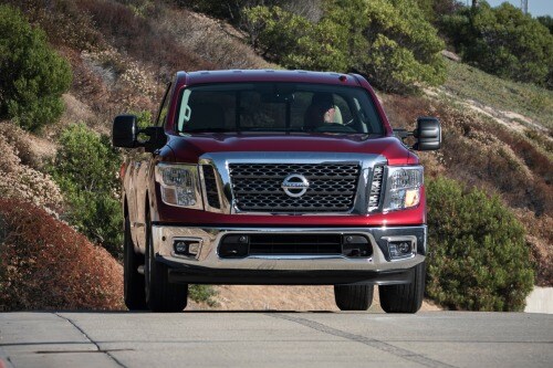 2017 Nissan Titan SV Regular Cab Pickup Exterior