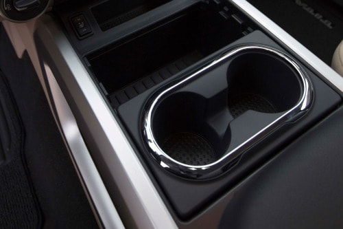 2018 Nissan Titan SV Extended Cab Pickup Cupholders