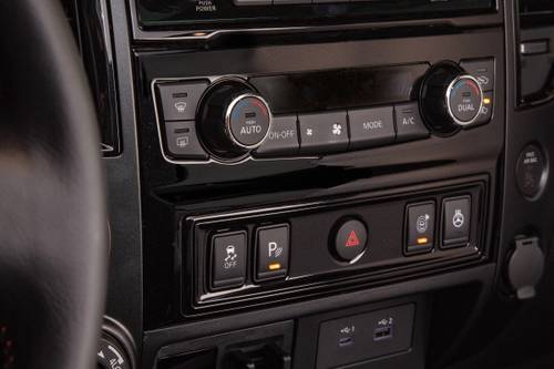 Nissan Titan Platinum Reserve Crew Cab Pickup Center Console