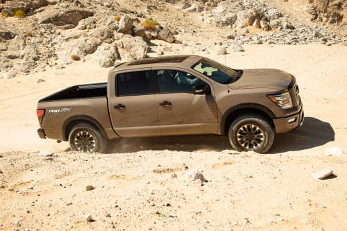 Nissan Titan PRO-4X Crew Cab Pickup Lifestyle Exterior